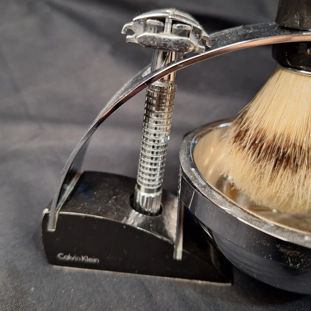 Calvin Klein Vintage Shaving Set Safety Razor Brush Bowl and Stand 4 Piece Kit